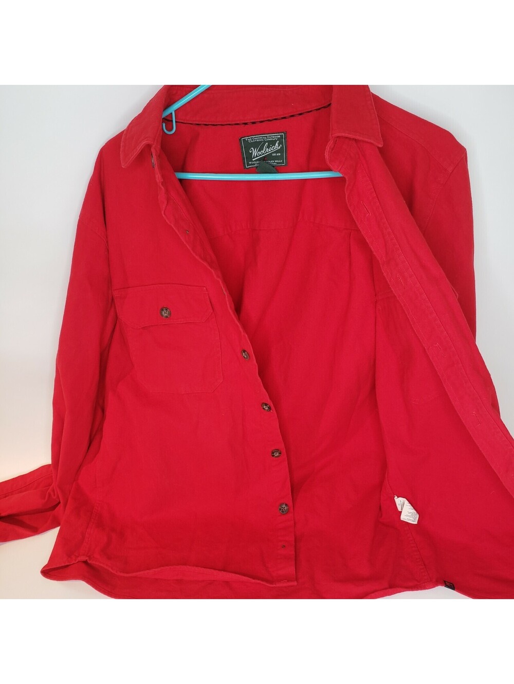 Woolrich Men's Heavy Flannel Shirt Pocketed Button Down Red Size Medium.